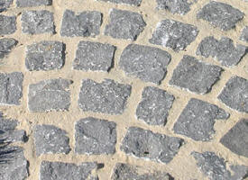 PAVÉS BLUESTONE CLIVÉ